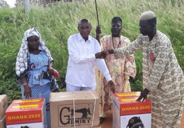 EID UL-ADHA:Offinso North DCE donates to Muslims
