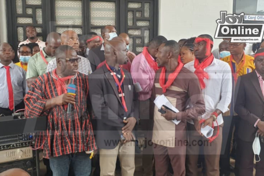 More wahala for Gov’t …as University senior staff declare nationwide strike