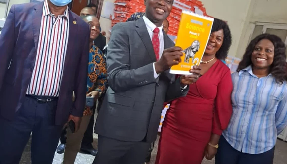 dd6df0_460b742958664afa80737d392146bf75_mv2