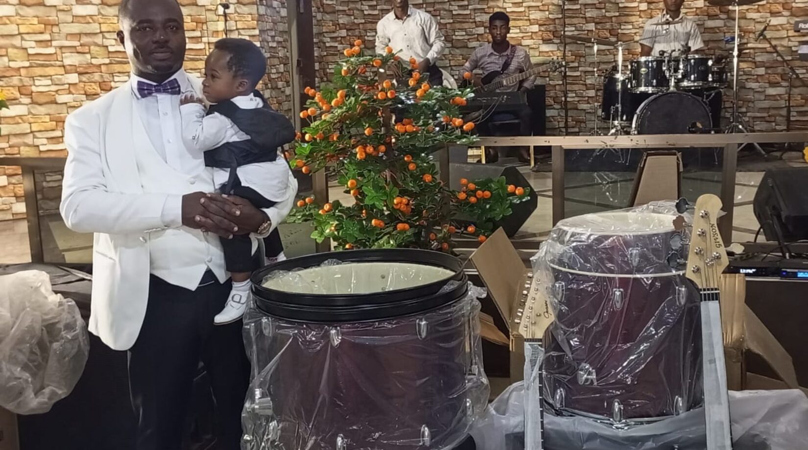 A/R:Francis Owusu-Akyaw Donates Musical Instruments to Baptist Church in Juaben