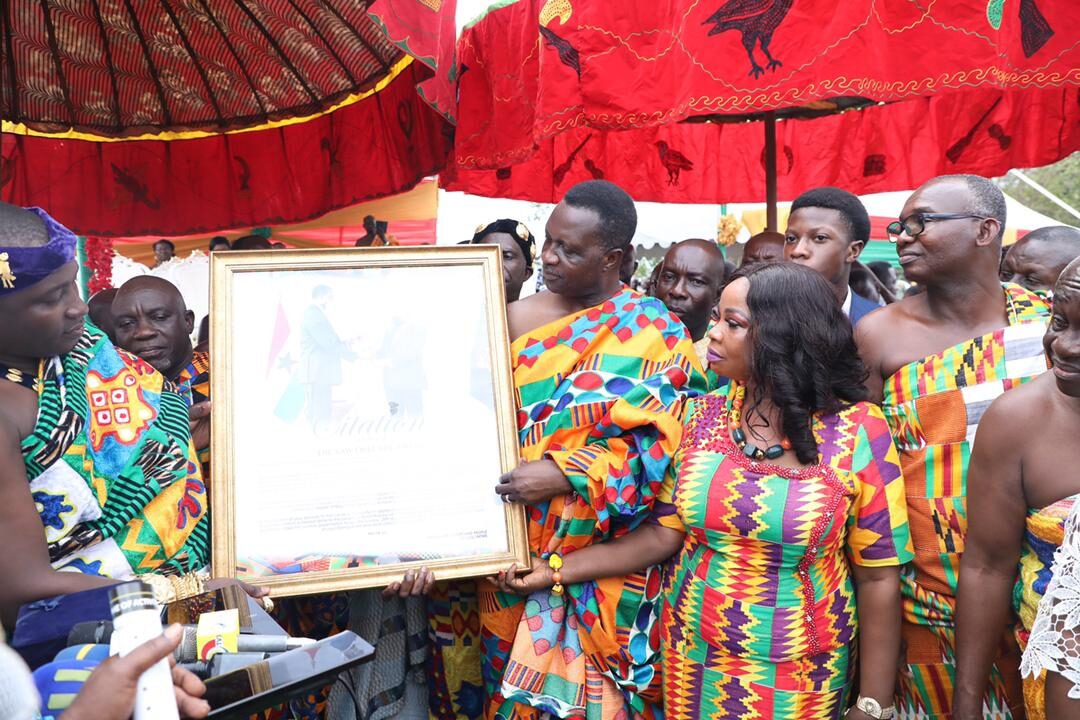 A/R:CHIEFS AND PEOPLE OF BOSOMTWE HONOUR DR. YAW OSEI ADUTWUM