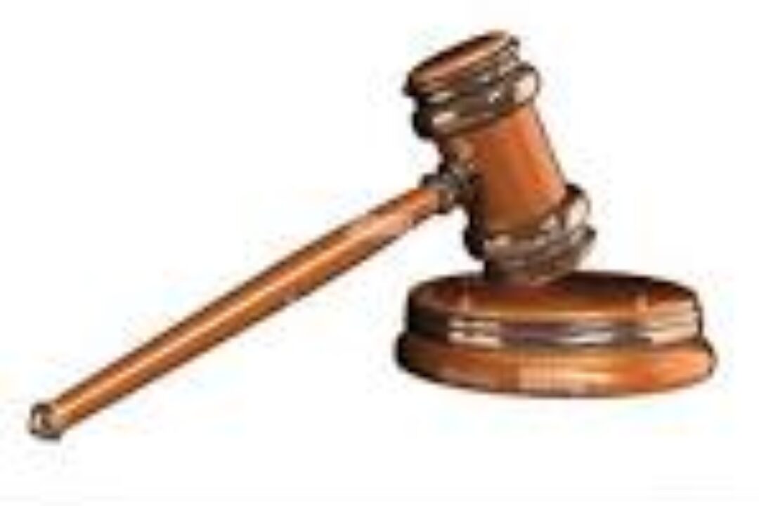 A/R:QUEENMOTHER IN ALLEGED FRAUD CASE