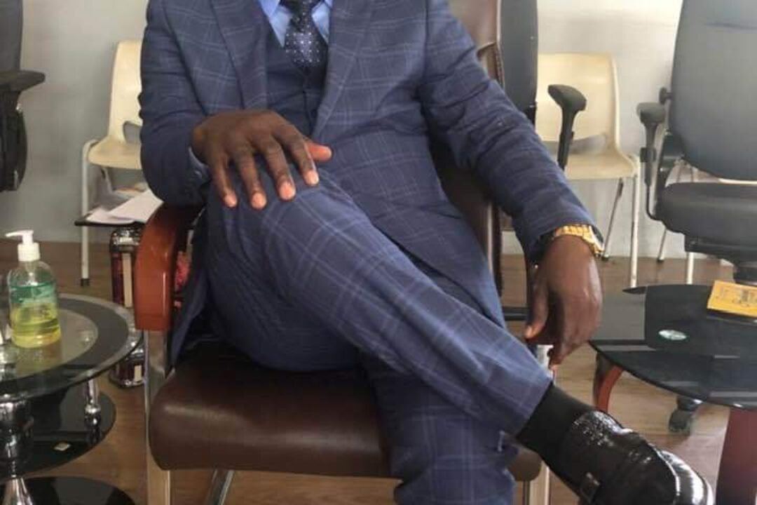 FIX THE BROKEN ECONOMY-Rev.Elisha Arhin tells Nana Addo