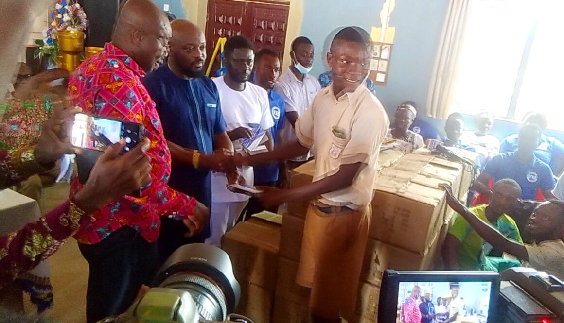 IMG_2022-10-13-00-38-45-414