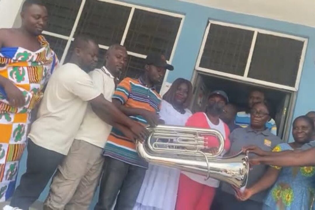 Francis Owusu Akyeaw does it again! Donates Cadet Instrument to Juaben SHS