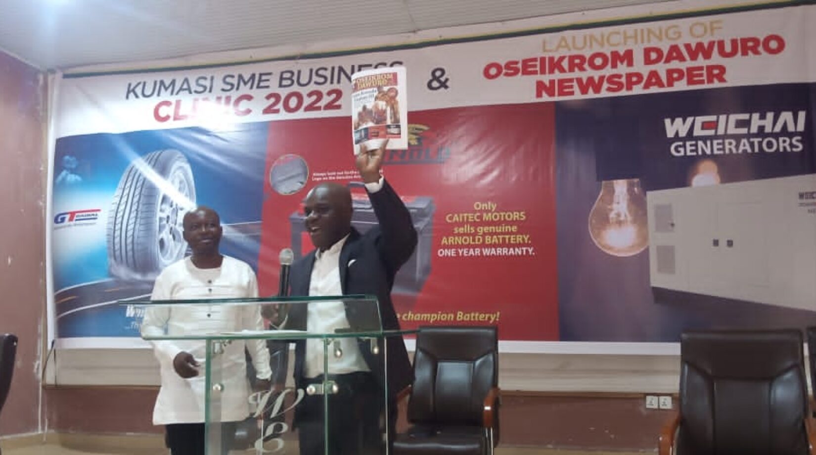 A/R:LAWYER OSEI OWUSU LAUNCHES OSEIKROM DAWURO NEWSPAPER - TNTNEWSPAPER