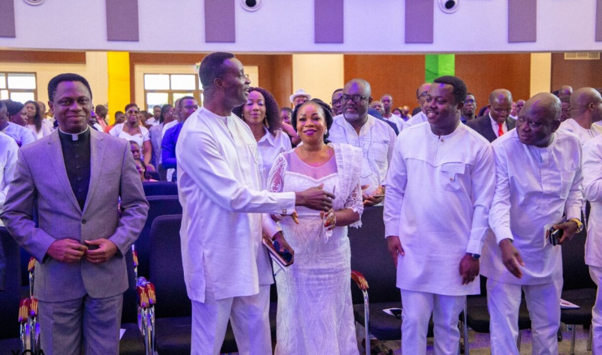 MOE HOLDS MAIDEN THANKSGIVING SERVICE