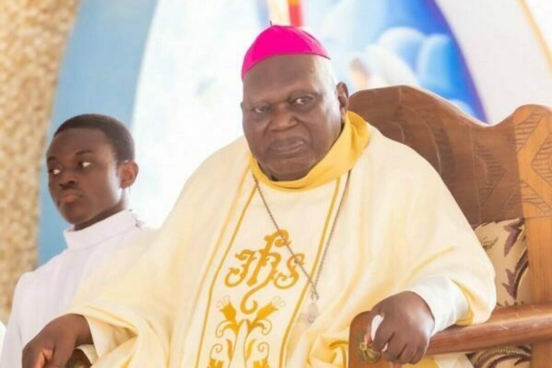 Video:Archbishop Emeritus Akwasi Akwasi Sarpong displaying his traditional dancing skills