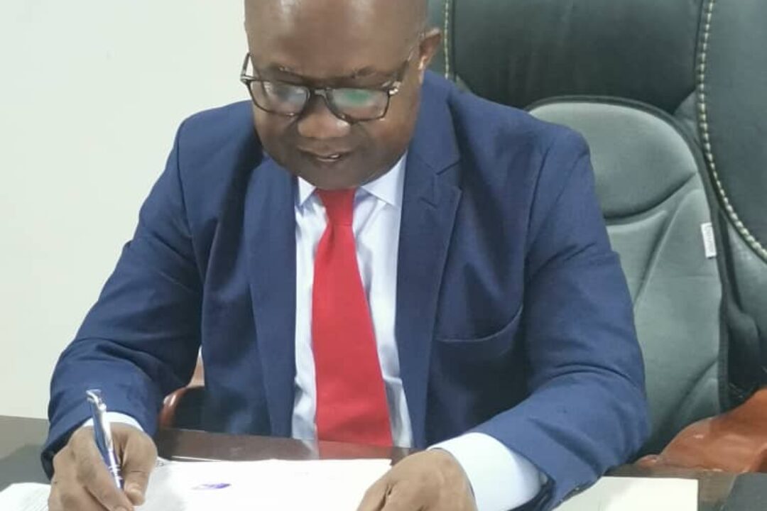 NKOMO MULTIMEDIA SERVICES RETRACTS AND APOLOGISES TO FORMER AMANSIE CENTRAL DCE