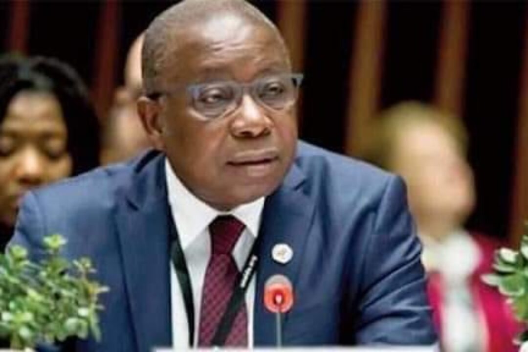 Tension At KATH…Following Controversial Re-engagement of Oheneba Danso As Groups Threaten To Block Minister’s Move. 