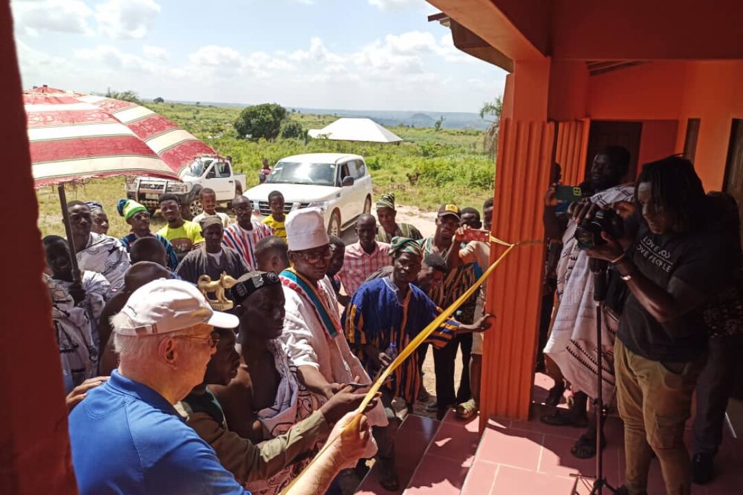 SEKYERE KUMAWU::Empower Playgrounds Inc.Completes 6- unit classroom block for Mobia Community