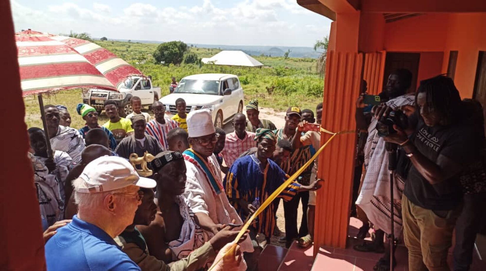 SEKYERE KUMAWU::Empower Playgrounds Inc.Completes 6- unit classroom block for Mobia Community