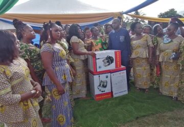 Dep.MASLOC CEO surprises Adansi Asokwa residents with unprecedented support to hairdressers