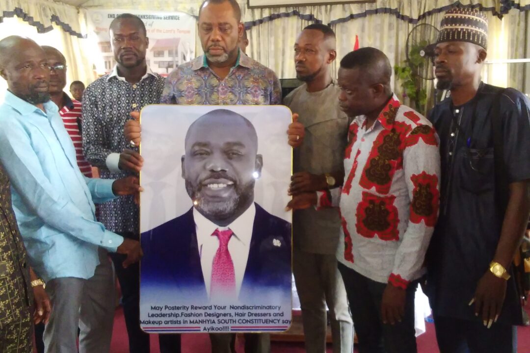 Napo honoured by artisans in Manhyia South Constituency