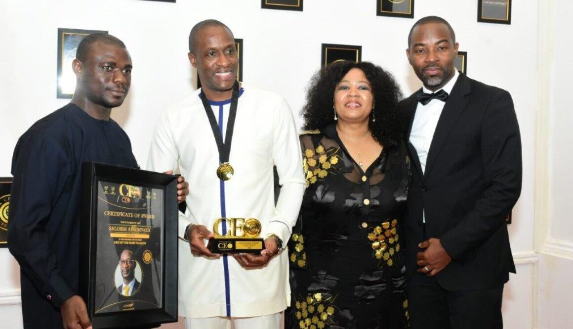 MTN Team with the CEO of the Year - Telecom Award
