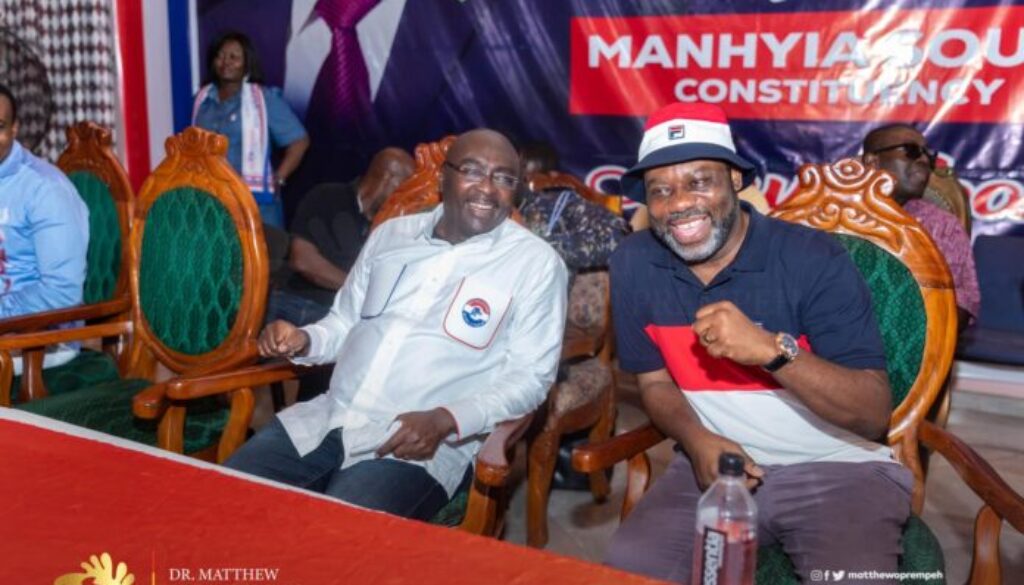 Napo-Bawumia-696x464