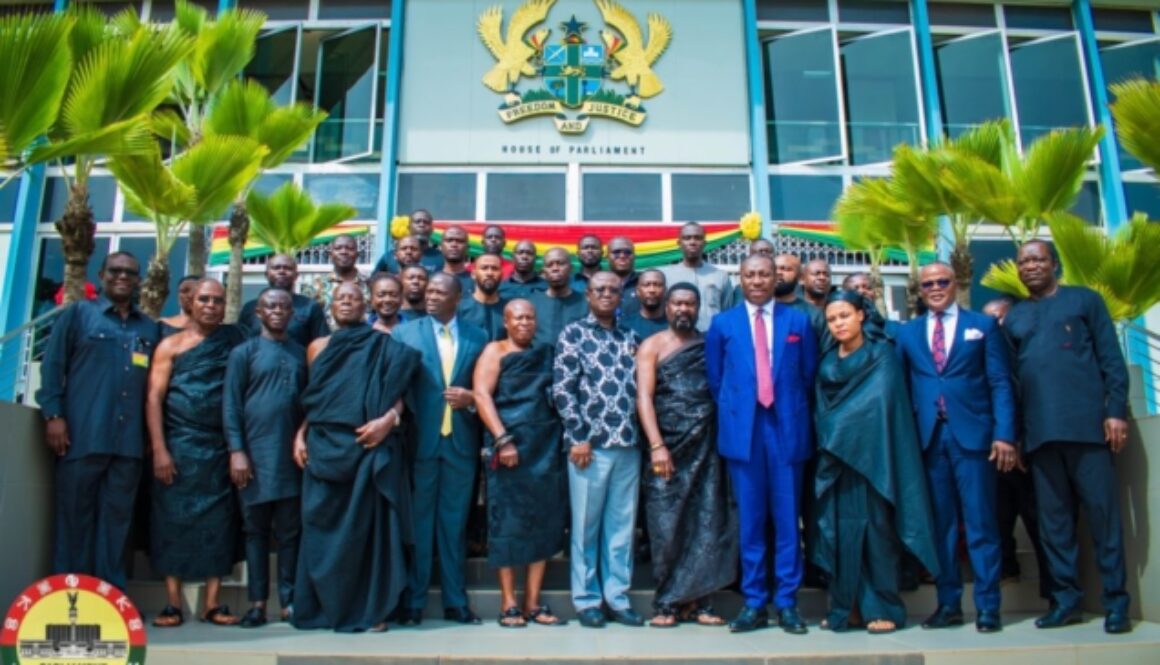 John-Kumah-family-1024x683-1-636x424