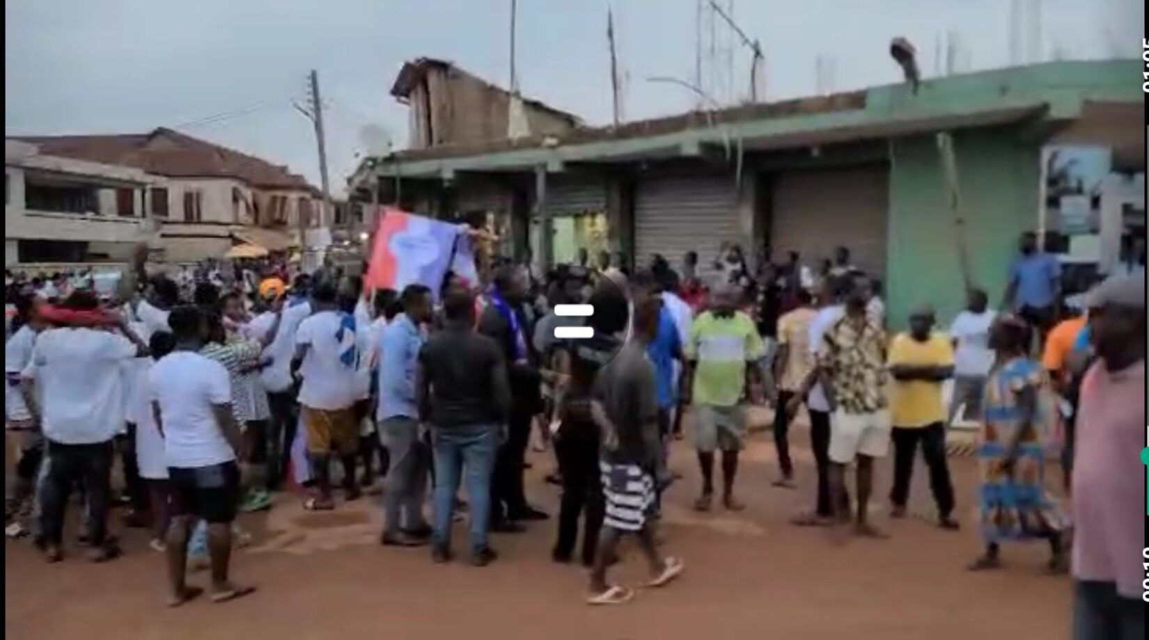 Videos:Wontumi booed during Ejisu by-election campaign, voters chant Aduomi’s name
