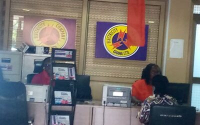 Pay your bills now or we’ll disconnect you – ECG workers warn Ashanti Regional Minister