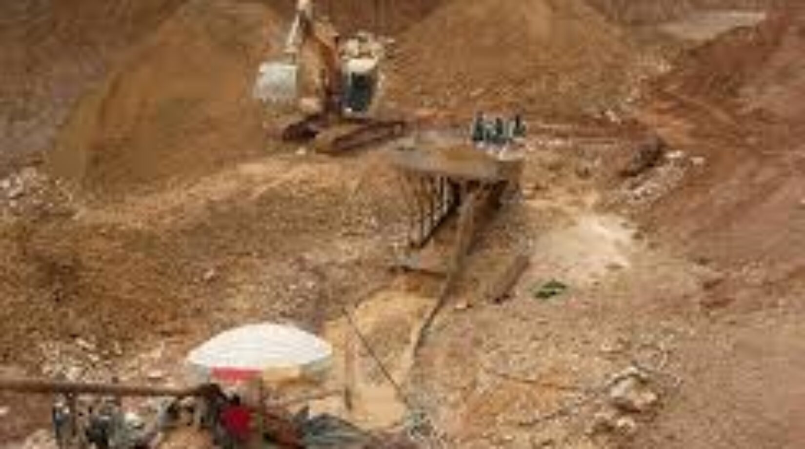 Small-scale miners raise red flag…they’ve threatened to vote against NPP over harassment