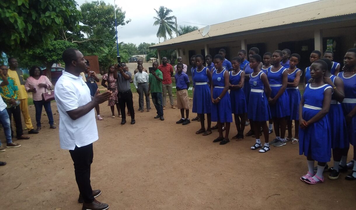 Pictures & Video:Francis Owusu-Akyaw sponsors Mock Exams for BECE candidates in Juaben