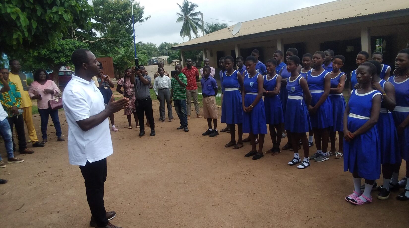 Pictures & Video:Francis Owusu-Akyaw sponsors Mock Exams for BECE candidates in Juaben