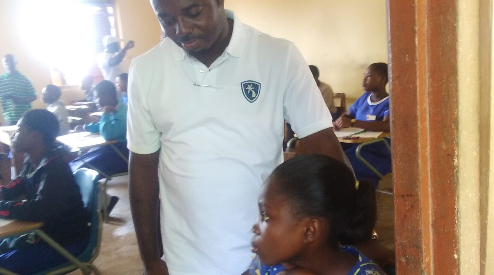 Francis Owusu-Akyaw sponsors mock exam for BECE candidates in Juaben