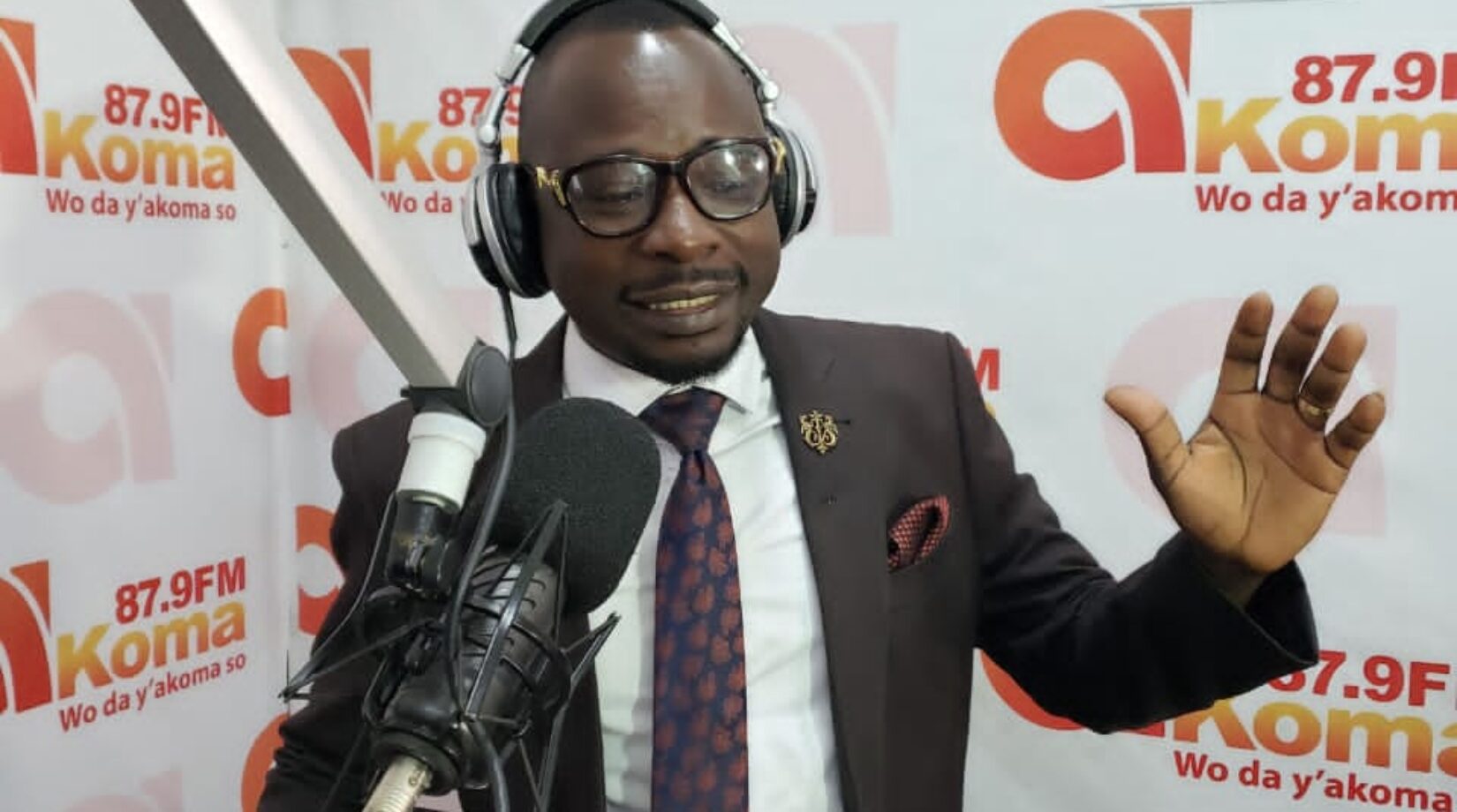 OFFICIAL:Kofi Asante Ennin resigns from Akoma FM