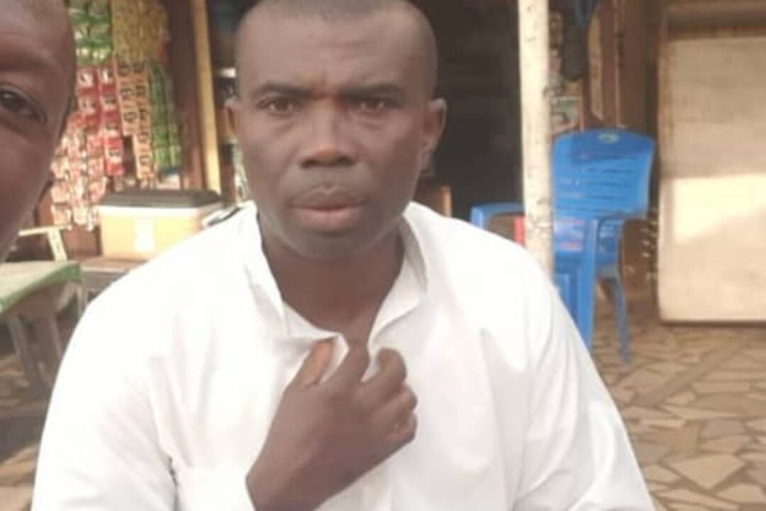 Suspected gay-man runs to Canada