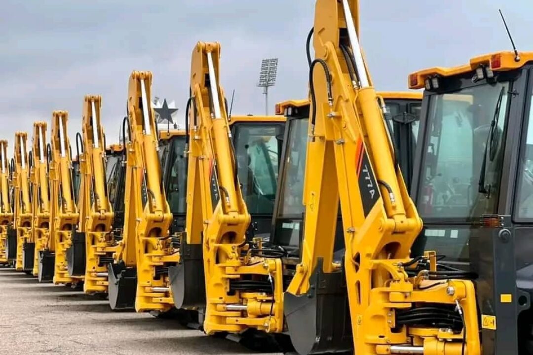 5,000 construction workers to gain employment through District Road Improvement Programme – Pres.Akufo-Addo reveals