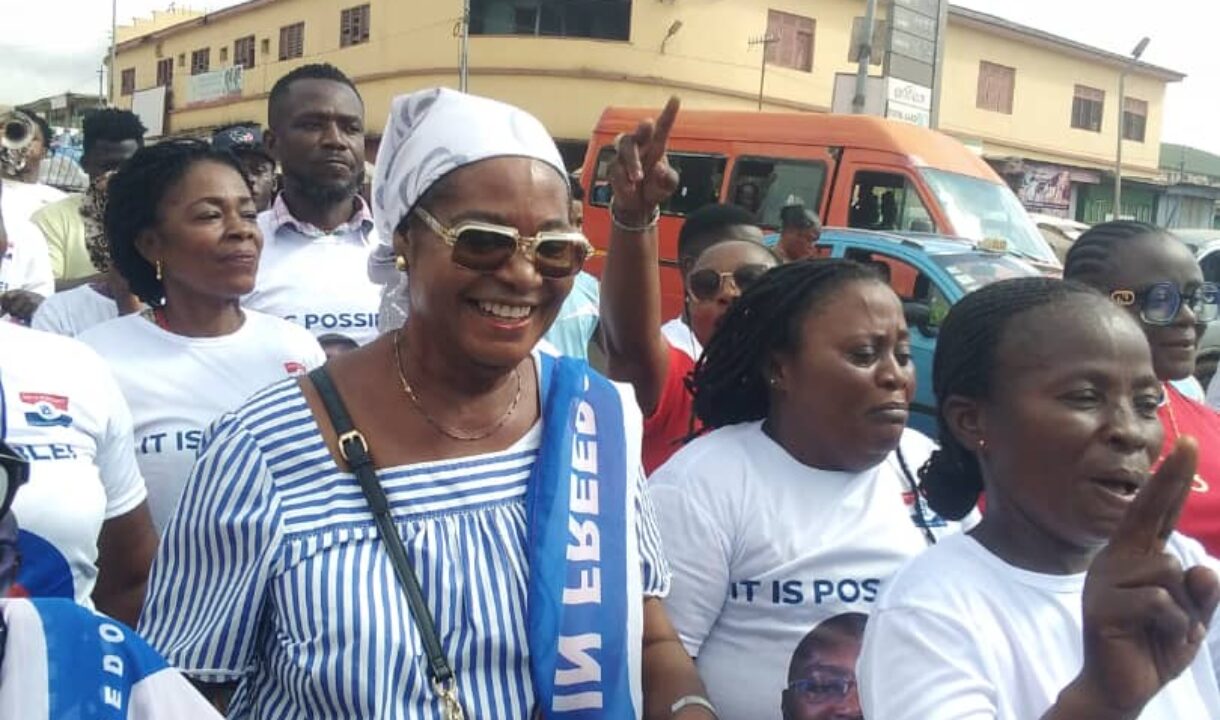 Napo’s mum shakes Kumasi…as she rallies big support for Bawumia ahead of December 7 polls