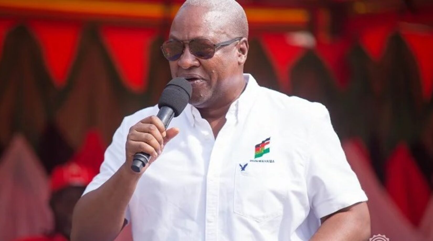 Mahama makes U-turn,says NDC will impose complete ban on galamsey and take stringent measures against offenders