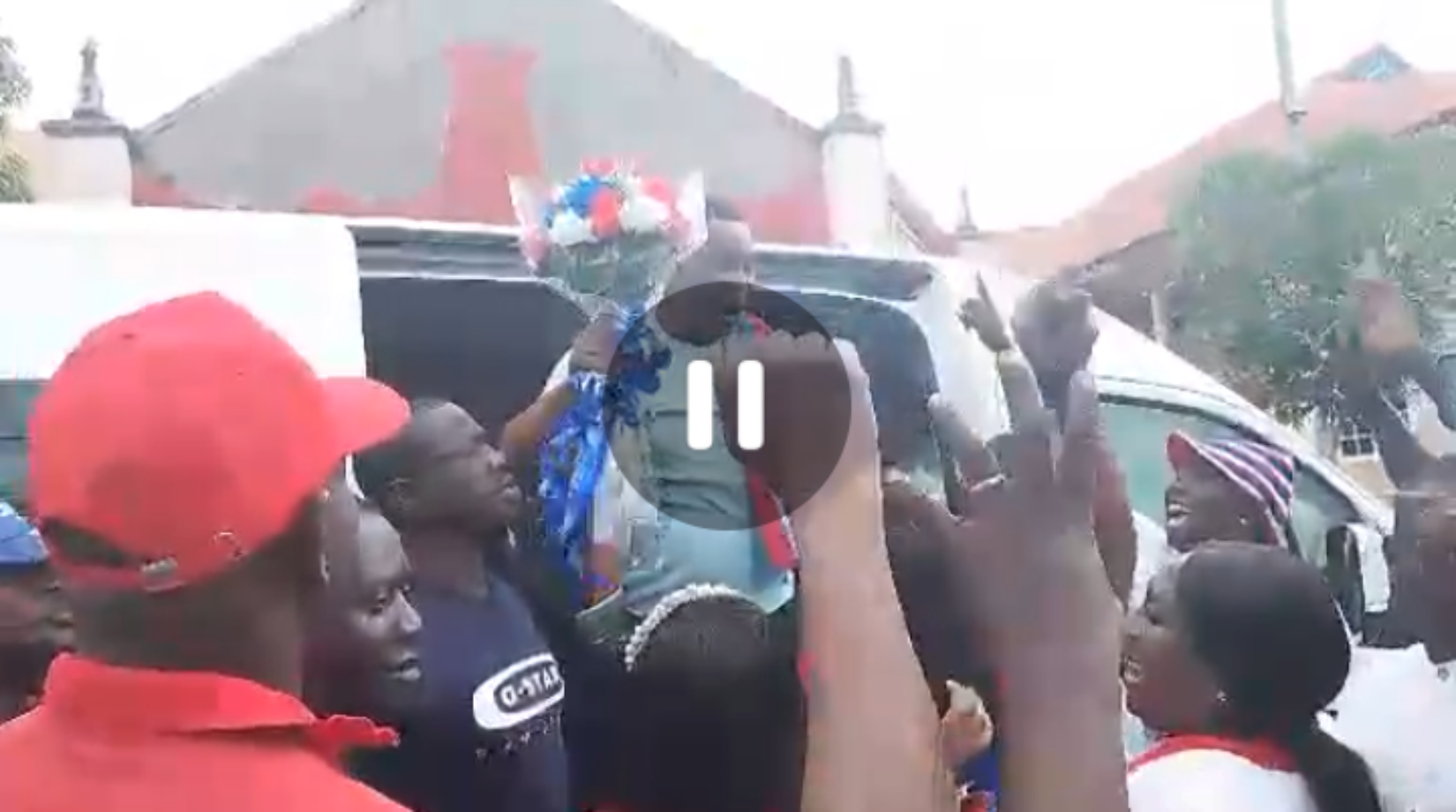 Bekwai NPP gives flowery welcome to Chairman Wontumi