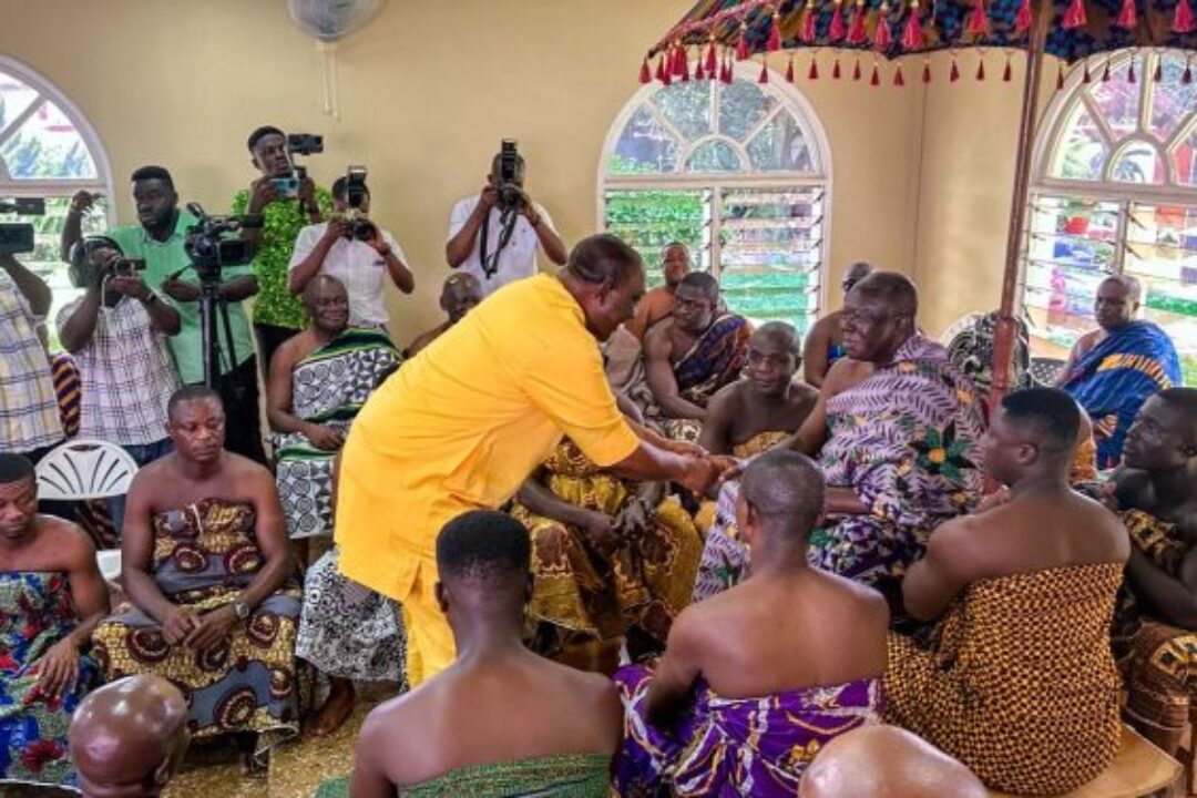 Asantehene hails Alan Kyerematen’s Great Transformational Plan