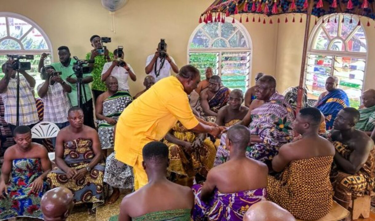 Asantehene hails Alan Kyerematen’s Great Transformational Plan