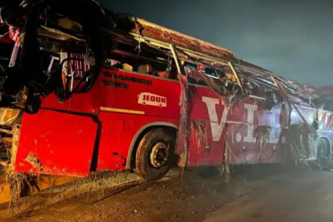 A/R:13 die in accident on Kumasi-Obuasi Highway