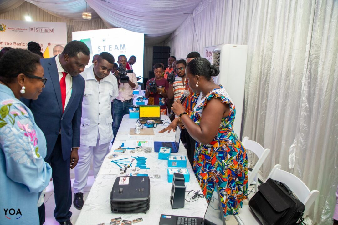 Government launches STEM project for basic level