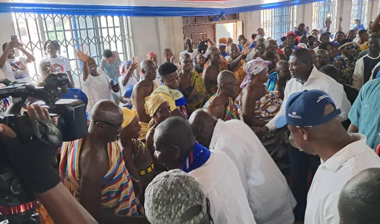 Bawumia receives warm reception at Atwima Mponua…as he starts 15-day campaign tour of Ashanti Region