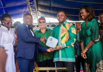 Ntim Fordjour Rewards Best Teacher with Car and attractive Prizes for others in Assin South