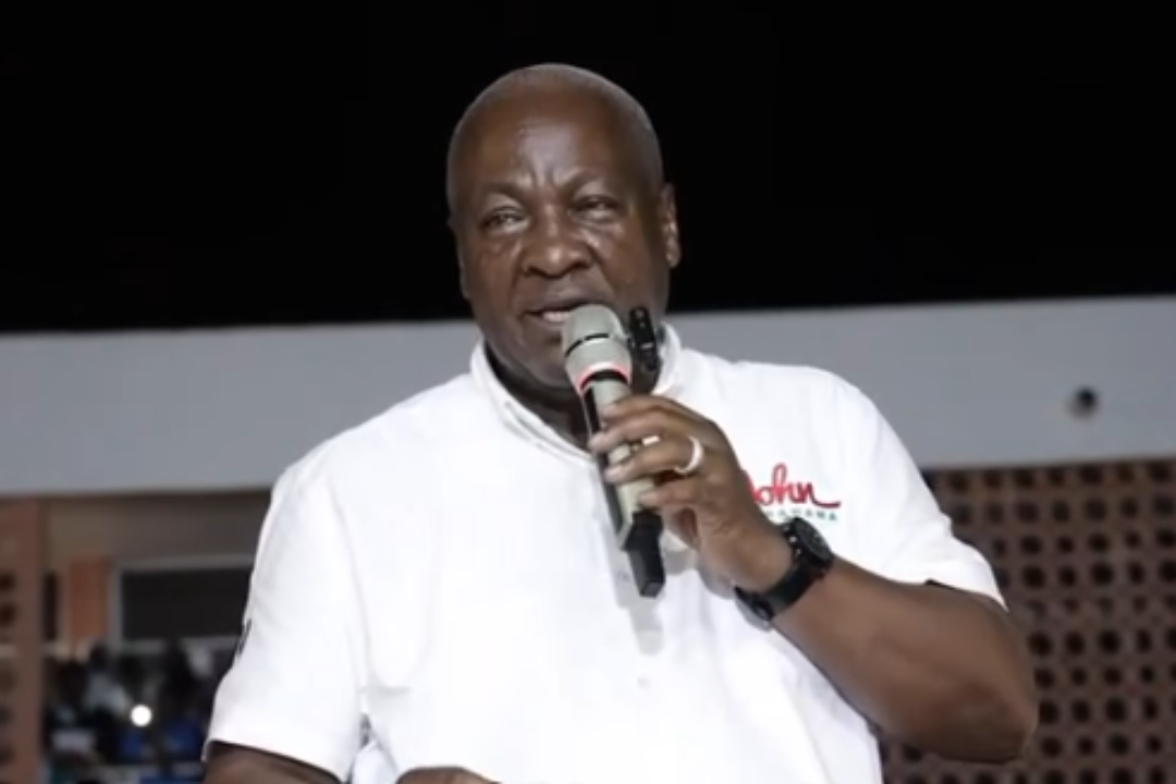 Flashback:I’ll complete ‘Agenda 111 Hospitals’ to help you get jobs- Mahama tells trainee nurses