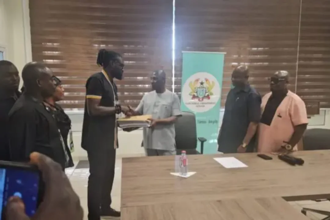 Dec.7 Polls:EC disqualifies Ghana Freedom Party’s replacement flagbearer over alleged document irregularities