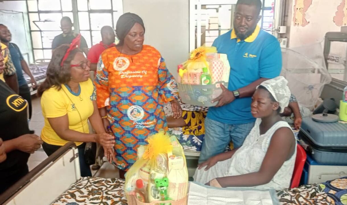 MTN Ghana donates 600 hampers to Babies born on Christmas Day