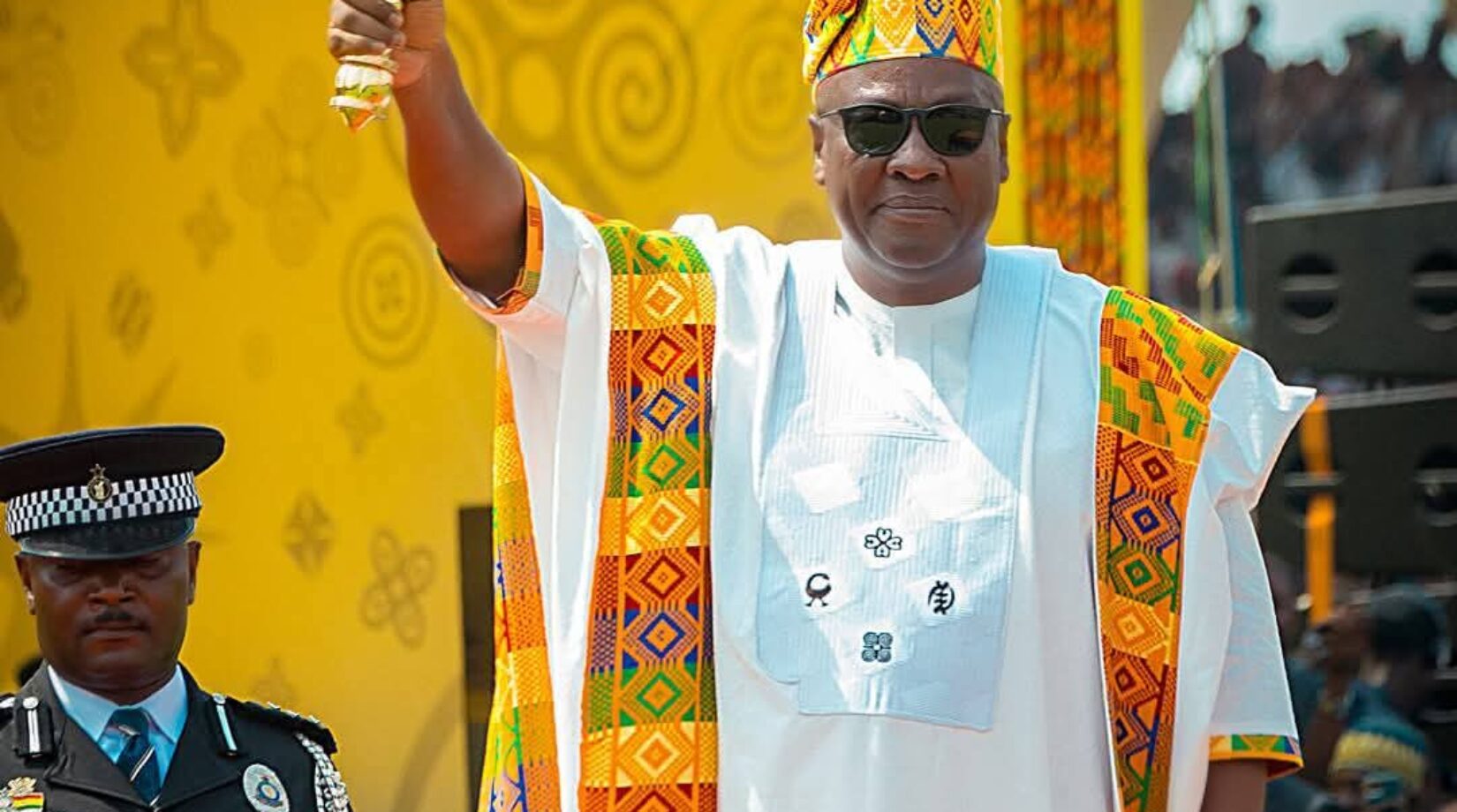  Mahama sworn in as Ghana’s president