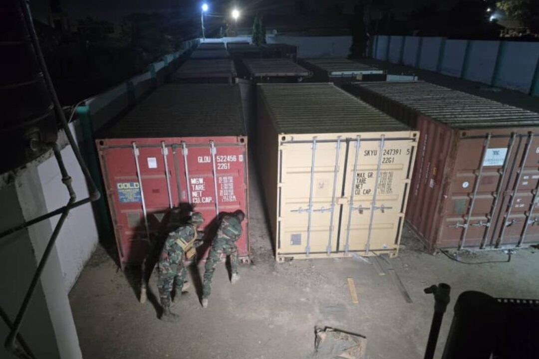 National Security intercepts 12 containers of fake US dollars, suspected gold bars