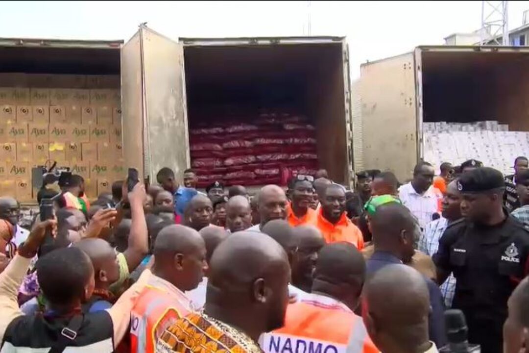 A/R:‘We don’t need rice!’-Adum fire victims reject Interior Minister’s donation