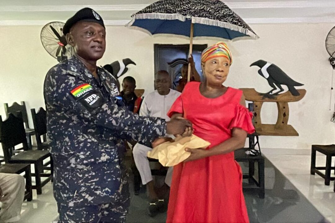 Ejura chiefs donate GH¢100,000 to community watchdogs to combat illicit drugs, enhance security