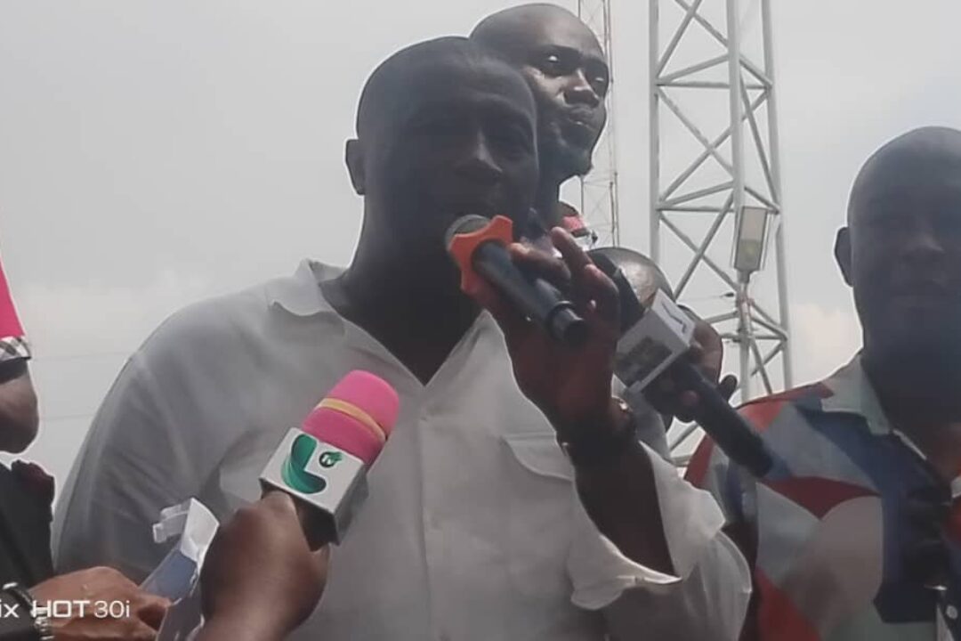 Okaikoi Central MP surprises Adum fire victims with Ghc 100K donation