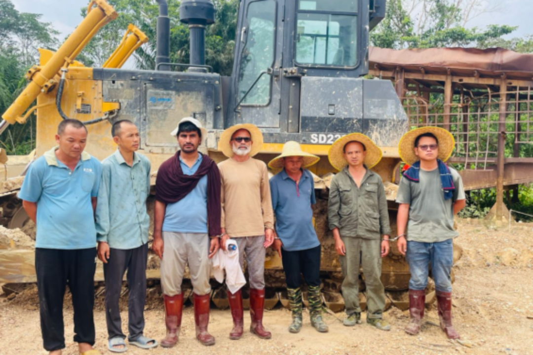 Deputy Interior Minister jumps to defense of Muntaka,says Govt can’t keep 80 Chinese in jail and feed them