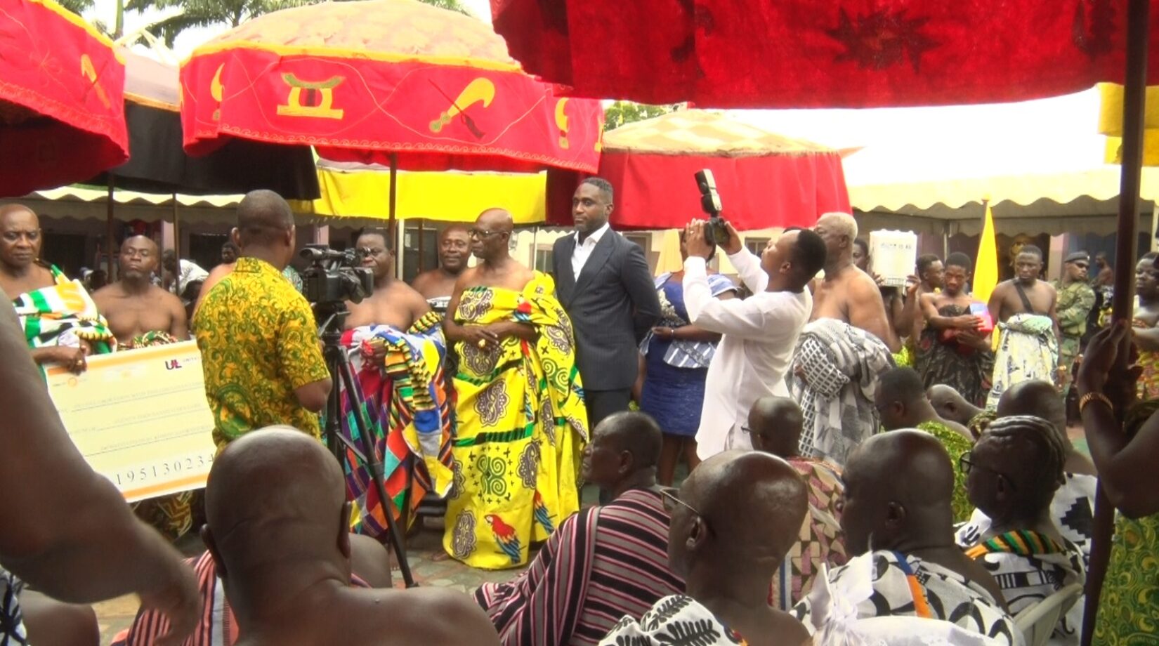 Ghanaian Council of Chief’s in Netherlands,others donate $11,000 to support Otumfuo’s “Heal Komfo Anokye Project”