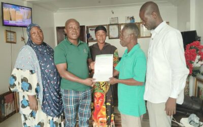Dr. Williams Atta Owusu rewards Wallace Ababio of NDC with GH¢12,000